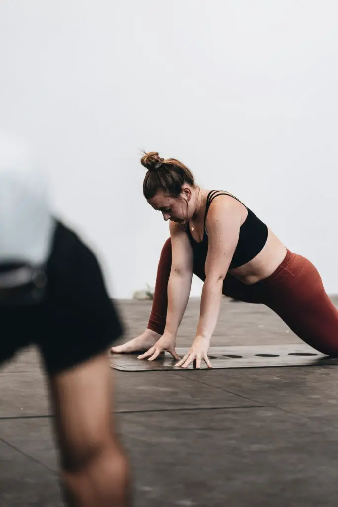 yoga hip extension stretch