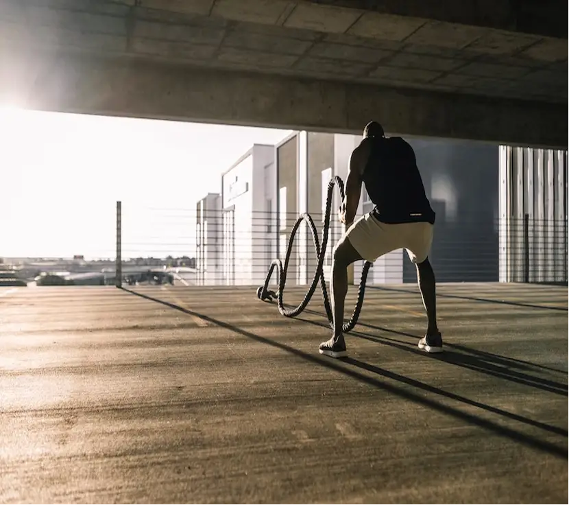 battle rope in city garage